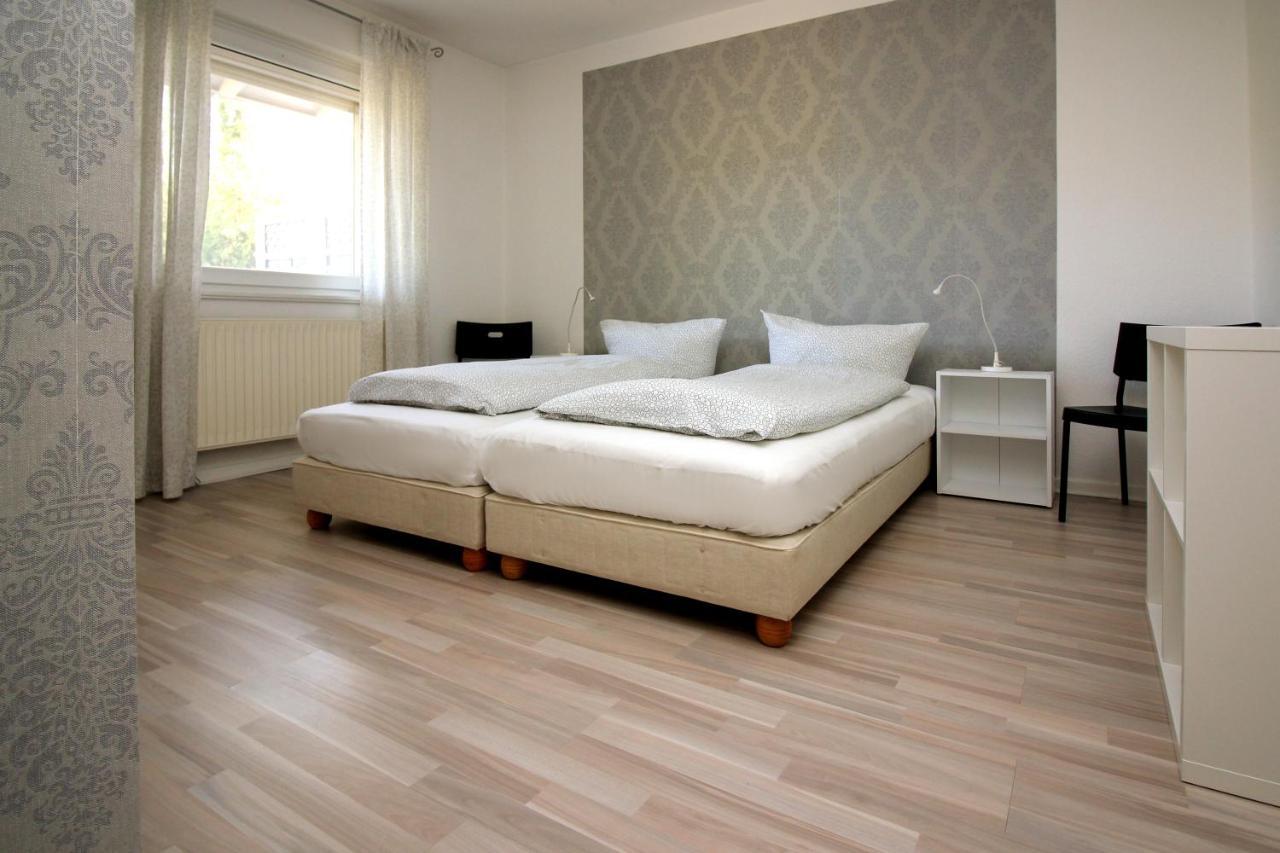 Am Apfelgarten-2 Apartments Mit Pkw-Parkplatz, Floerekeweg Luneburg Bagian luar foto