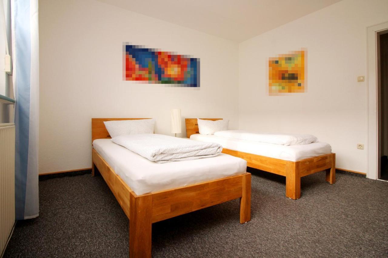 Am Apfelgarten-2 Apartments Mit Pkw-Parkplatz, Floerekeweg Luneburg Bagian luar foto