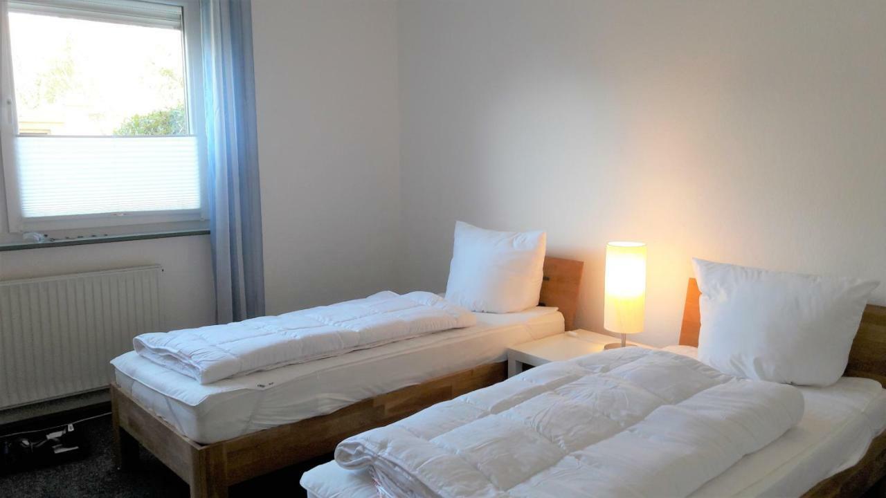 Am Apfelgarten-2 Apartments Mit Pkw-Parkplatz, Floerekeweg Luneburg Bagian luar foto
